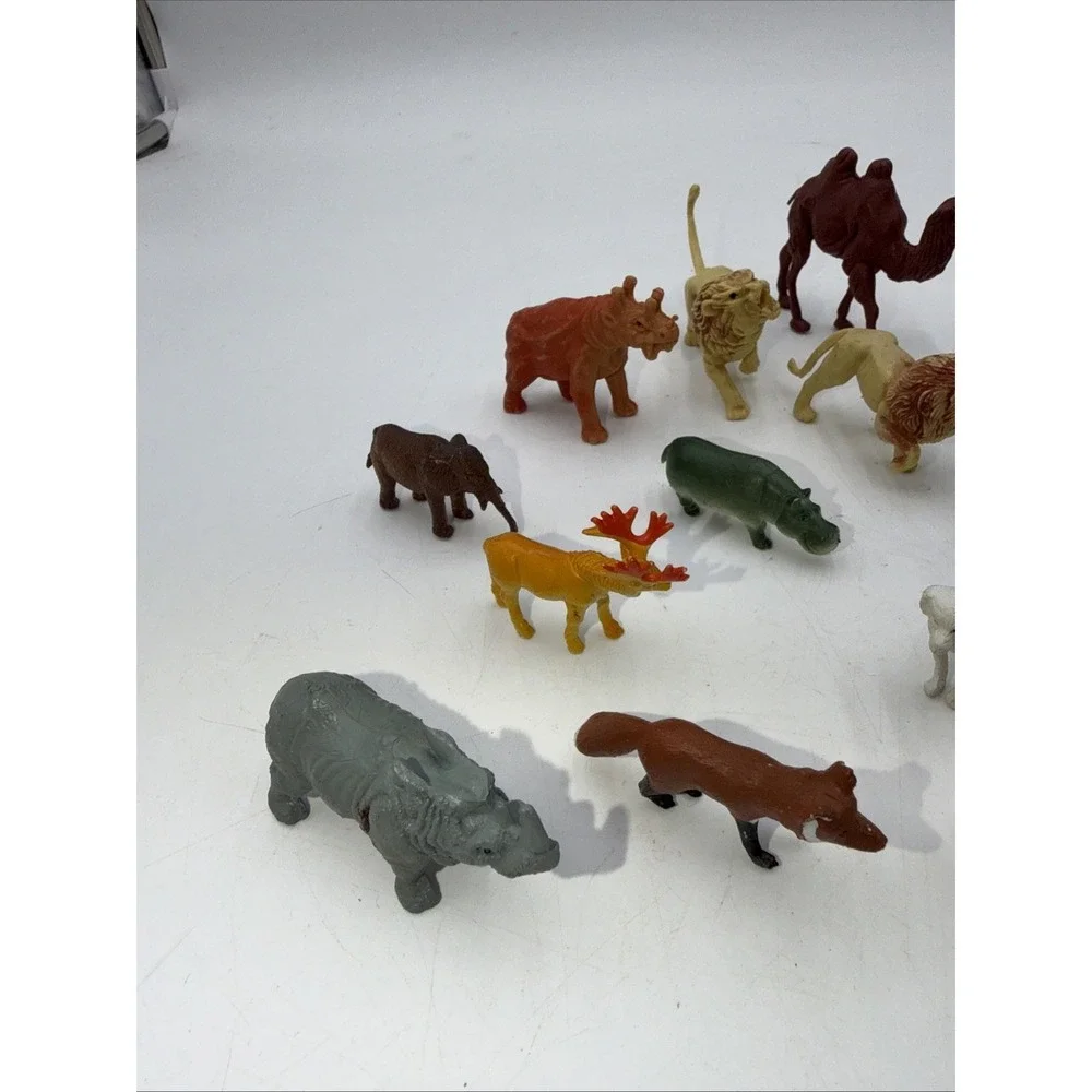 Vintage Miniature Animals Lot (13) Assorted Hard Plastic Wild Safari Gorilla Toy